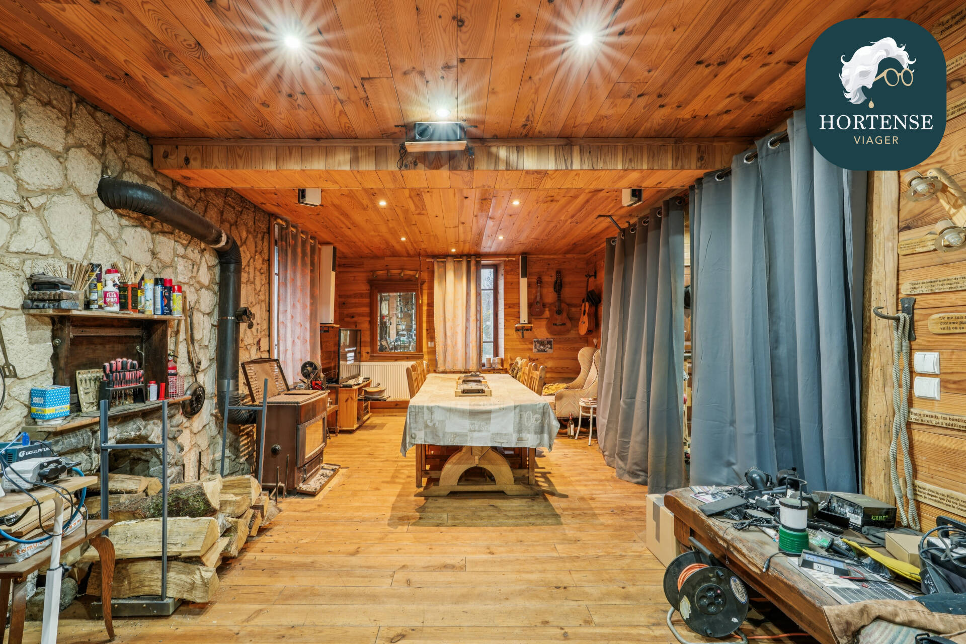 VENTE À TERME OCCUPÉE À ÉCOLE