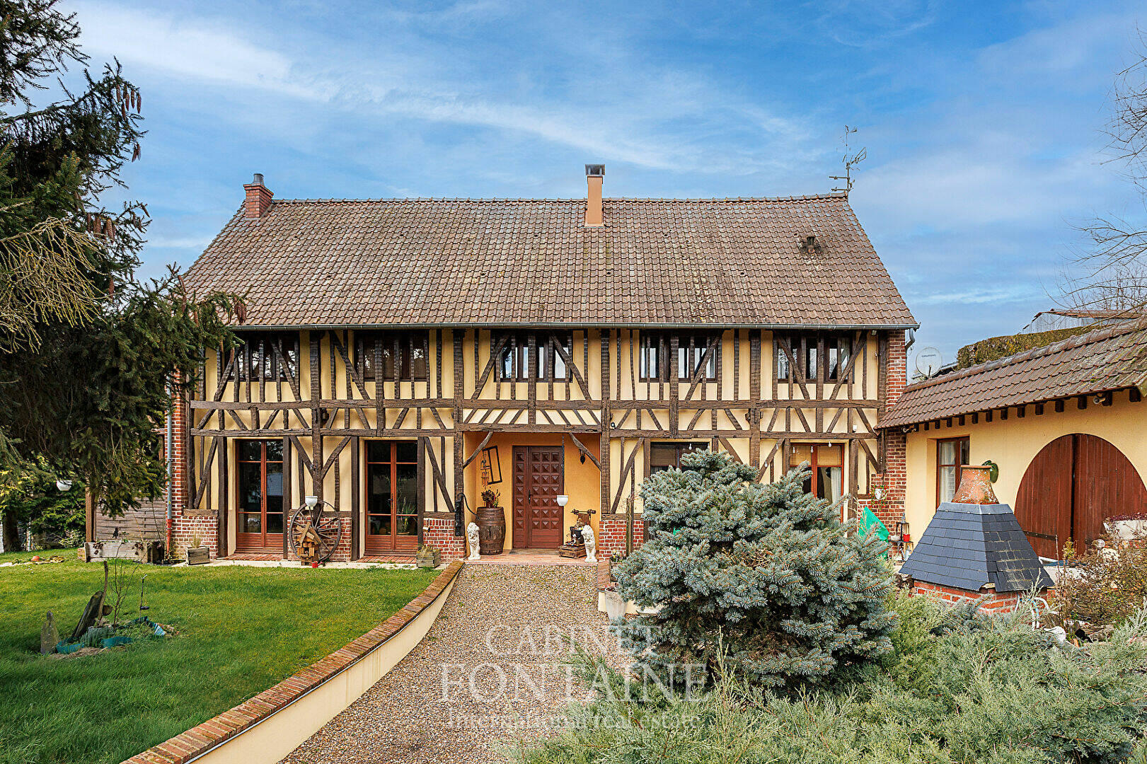 GRANGE AMENAGEE DE 190 m2