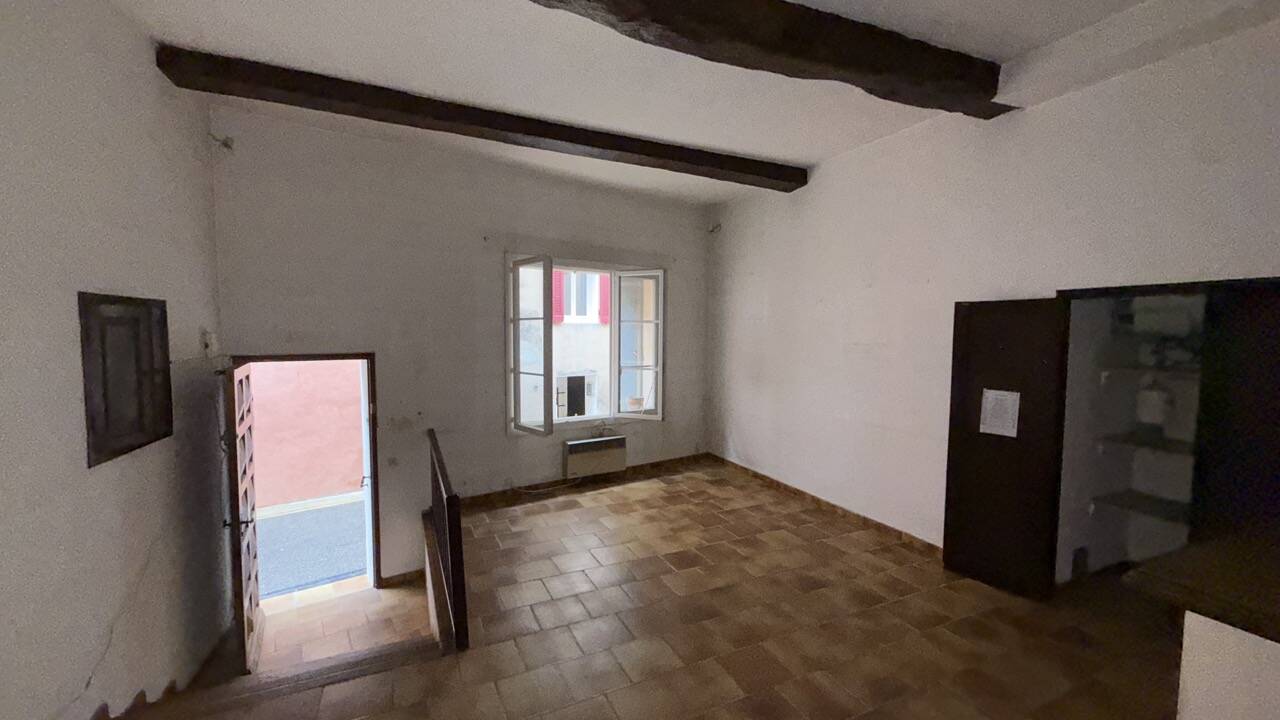 Viager LIBRE de suite - Appt F3 - sur Femme de 93 ans.