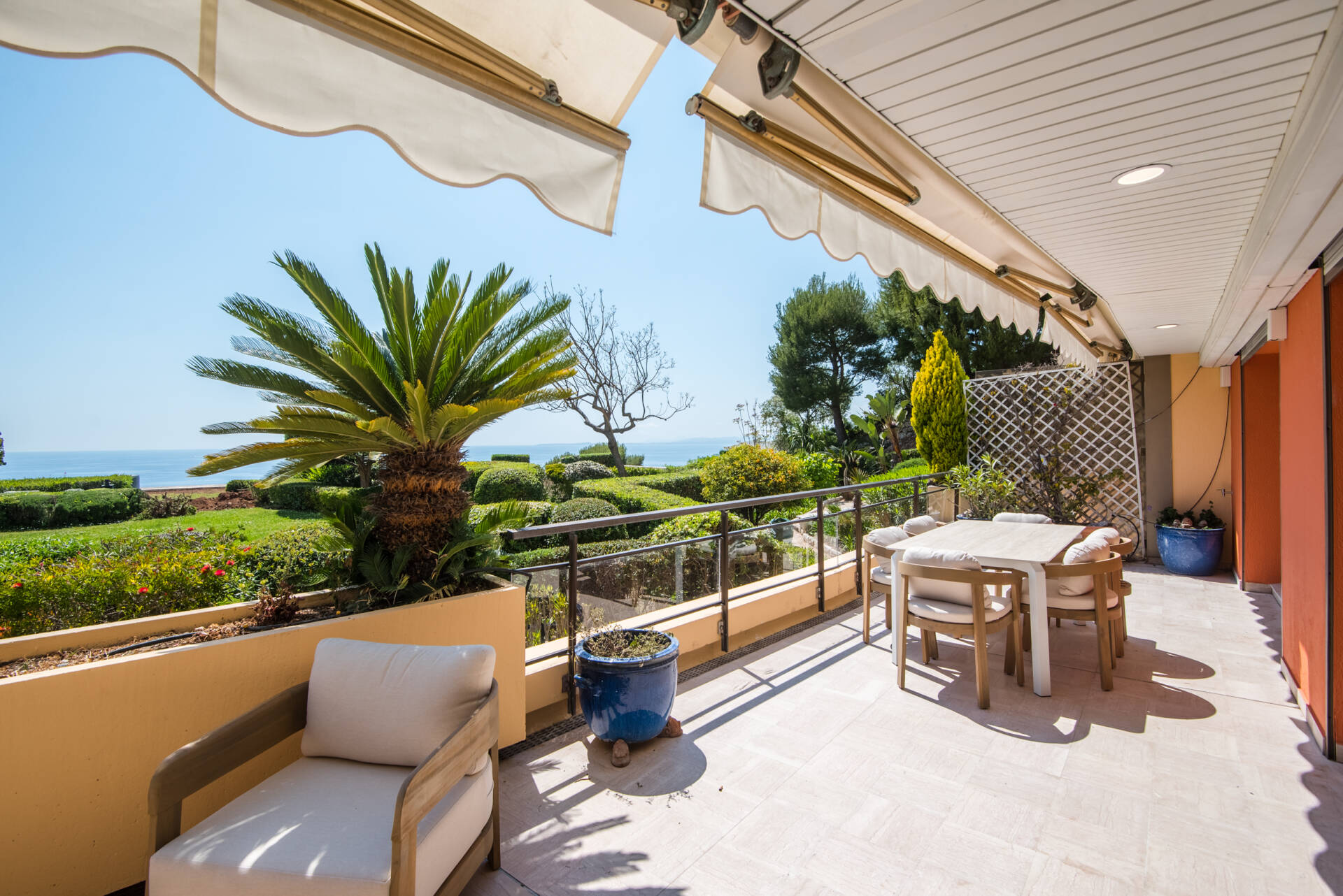 Appartement  - 3 pièces  - 110.32 m² -  1 680 000 € - À vendre 