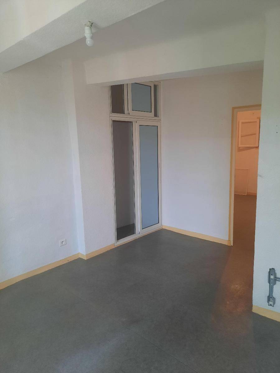 Appartement à Lorgues (83510)