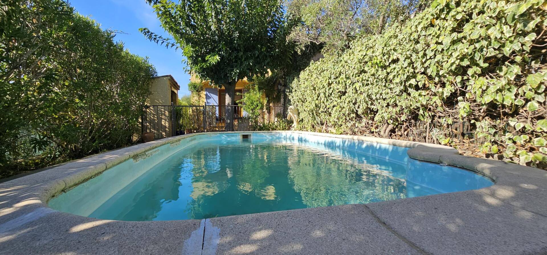 Maison / Appartement 4/5 pièces à Puget Sur Argens