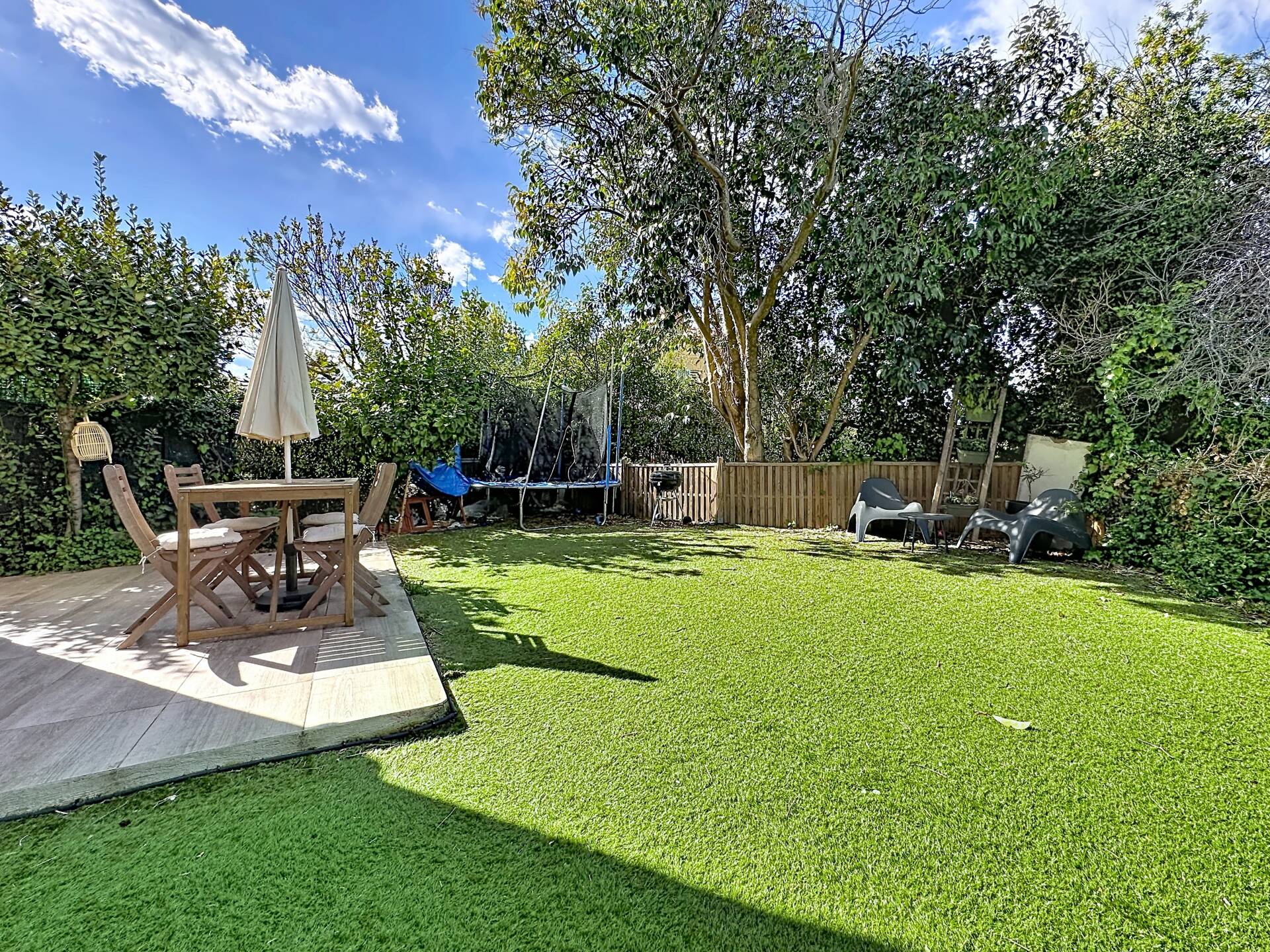 Appartement  - 2 pièces  - 39.75 m² -  265 000 € - À vendre 