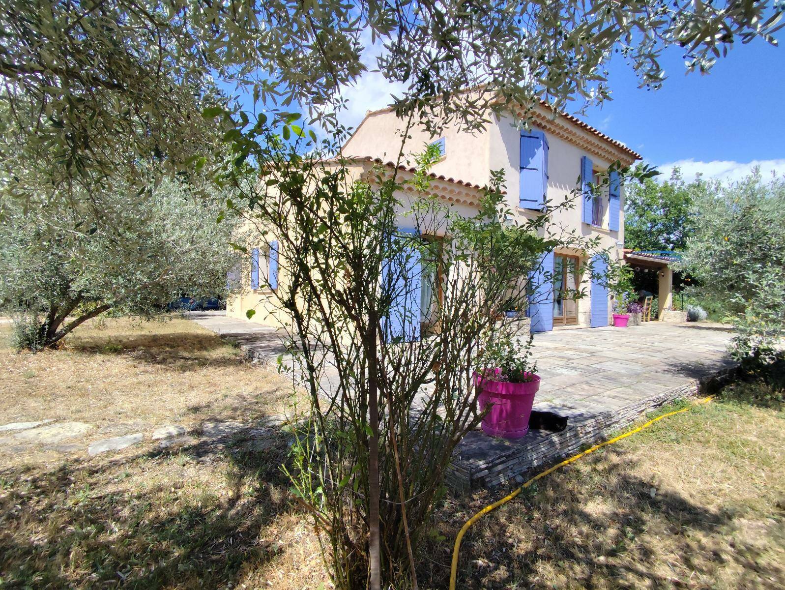 Maison à Châteaudouble (83300)