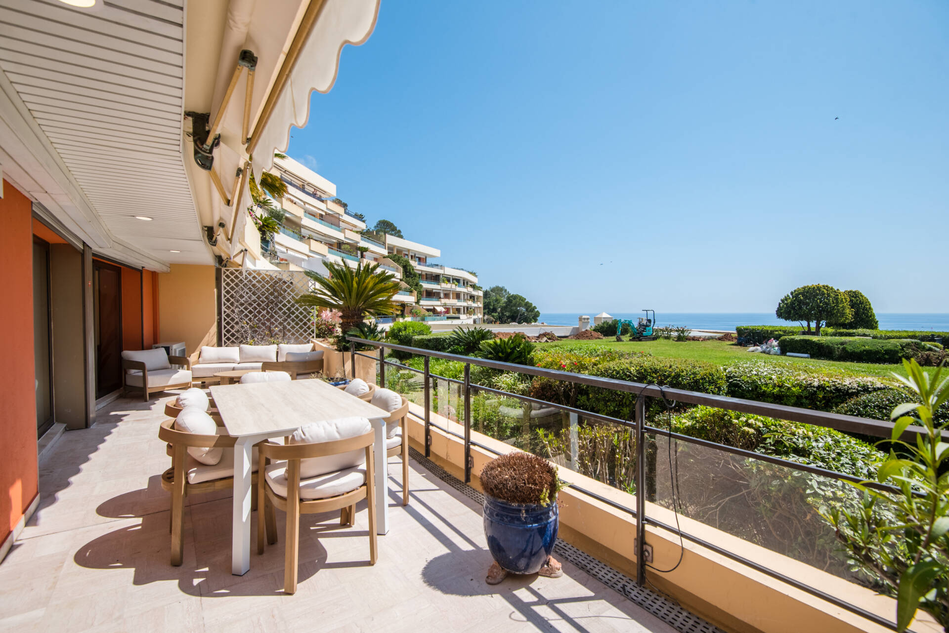 Appartement  - 3 pièces  - 110.32 m² -  1 680 000 € - À vendre 