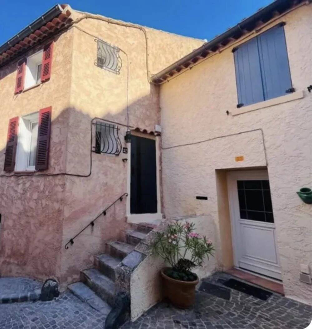 Maison de ville rénovée Superbes prestations 4 pièces
