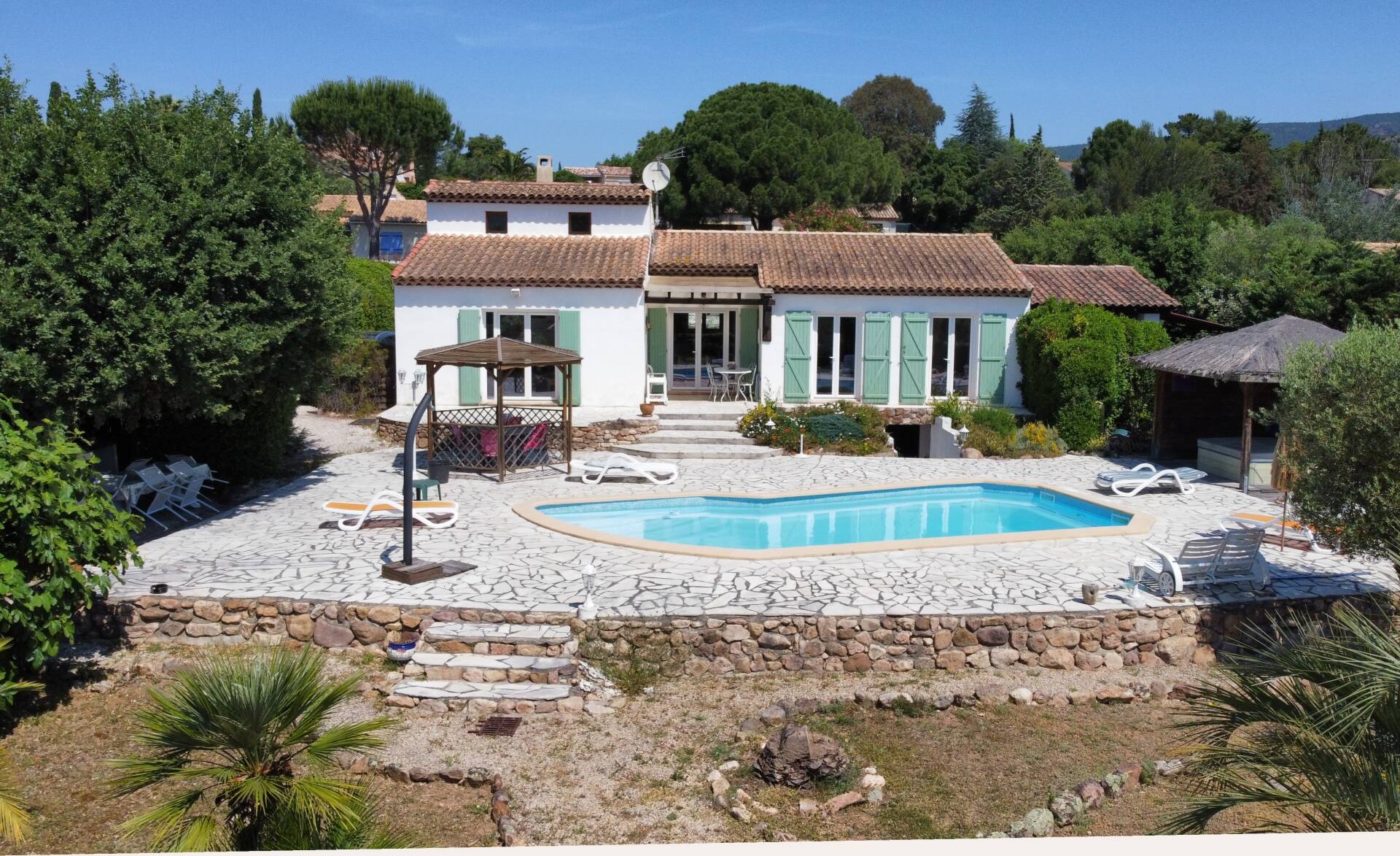 Villa T4/5 avec piscine à Roquebrune Sur Argens