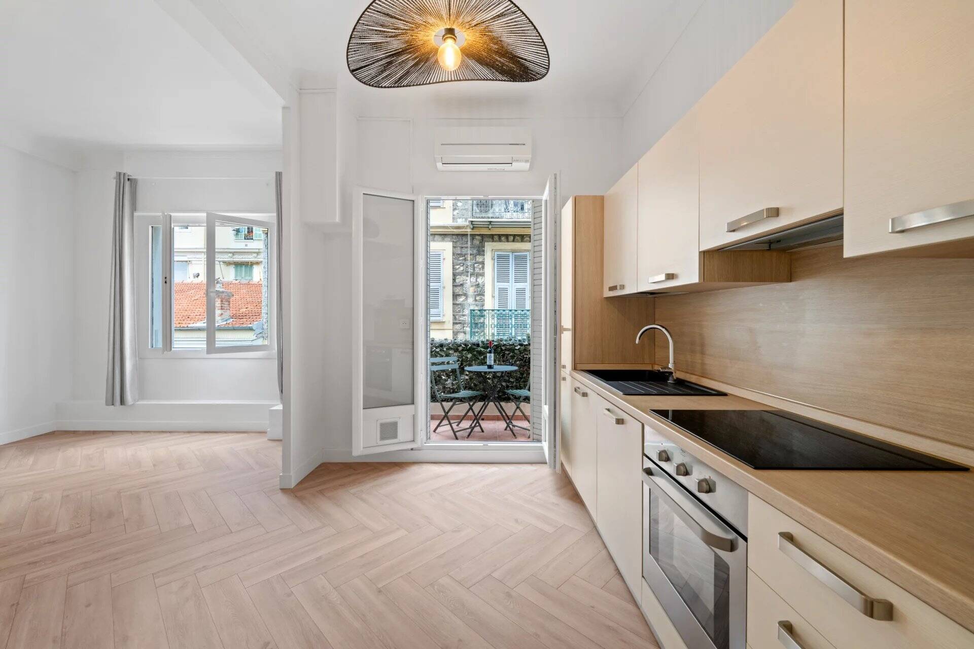 Appartement  - 2 pièces  - 53.33 m² -  469 000 € - À vendre 