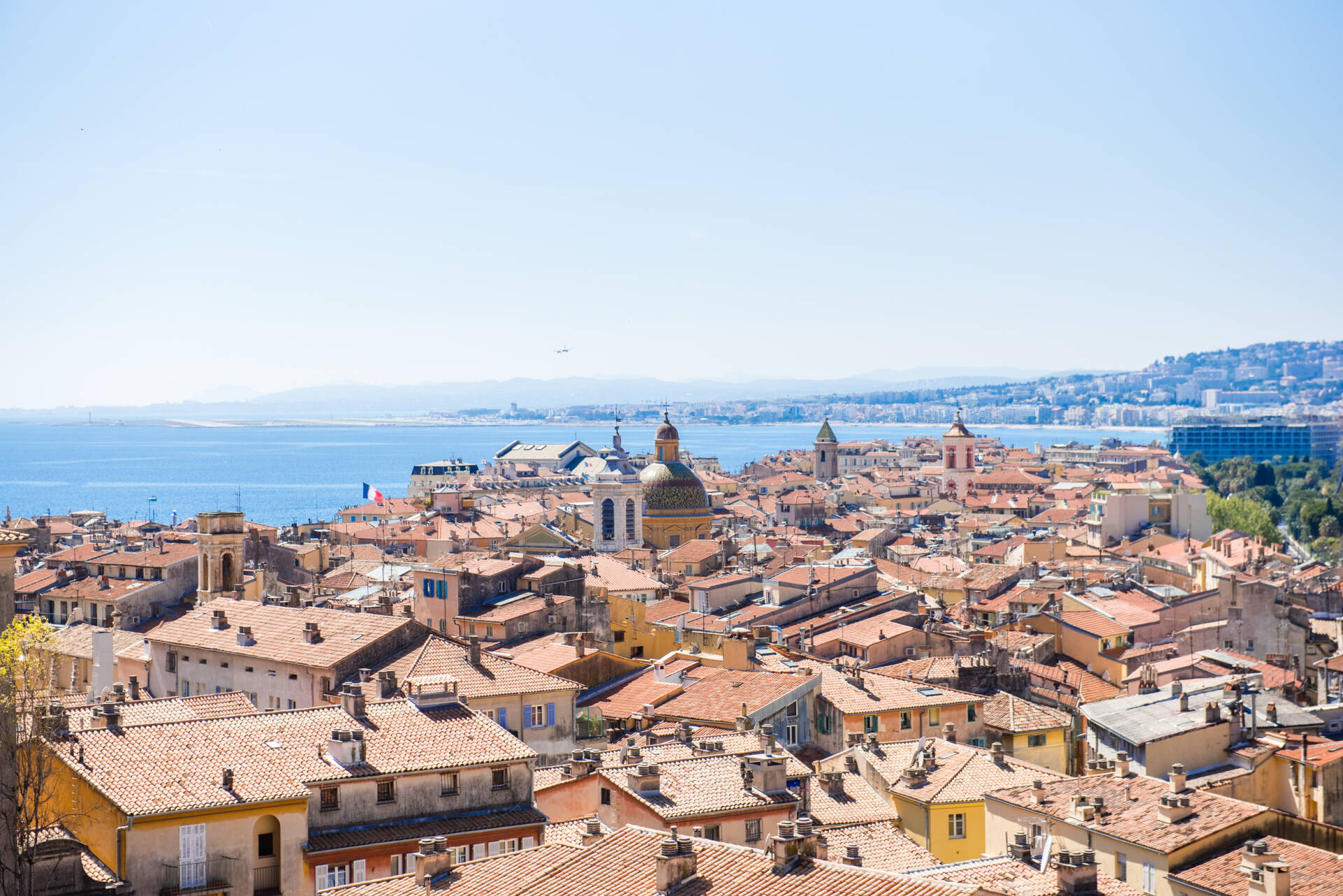 Appartement  - 4 pièces  - 104.36 m² -  1 090 000 € - À vendre 