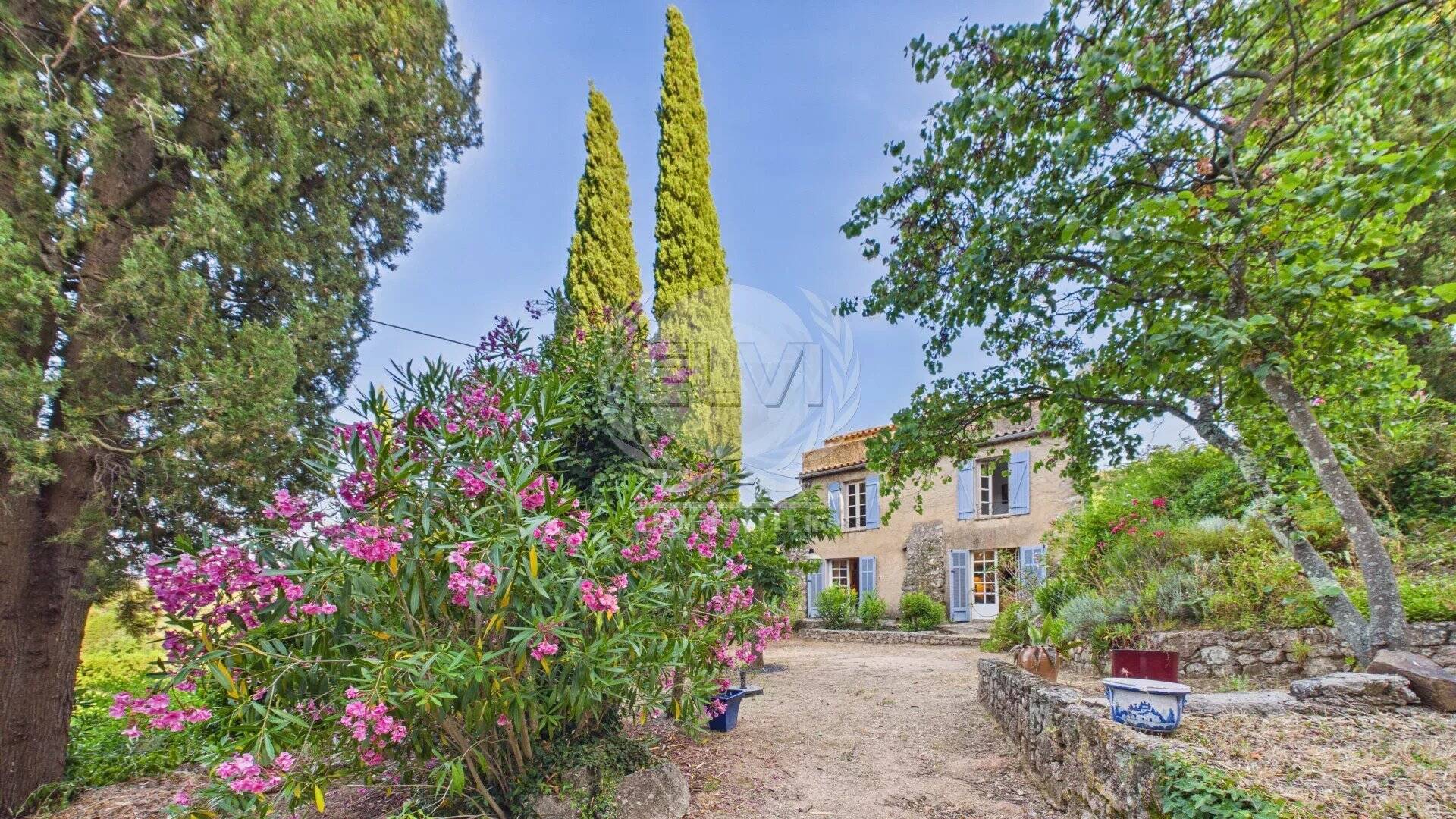 Maison à le Plan de la Tour