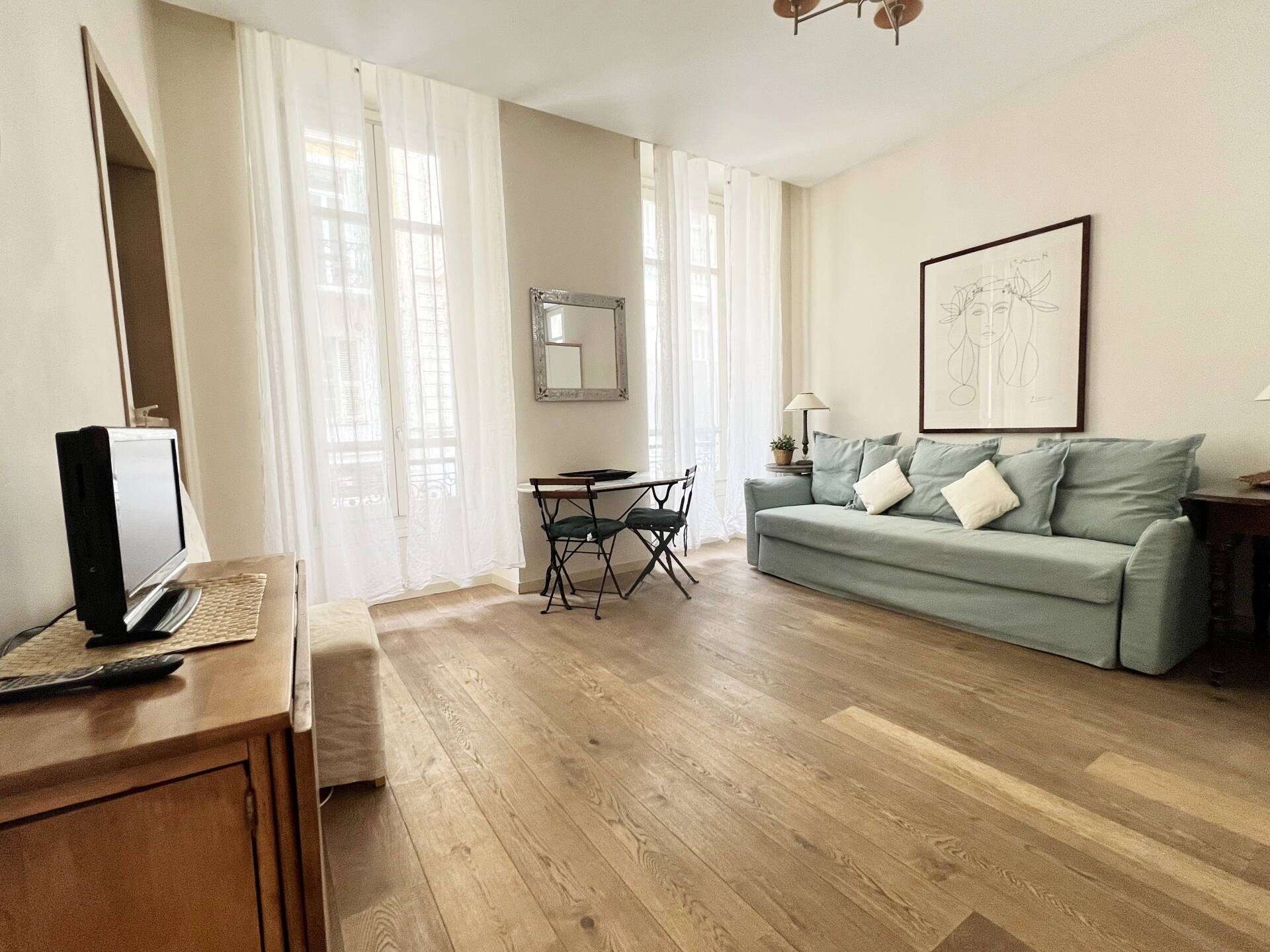 Appartement  - 2 pièces  - 34.0 m² -  298 000 € - À vendre 