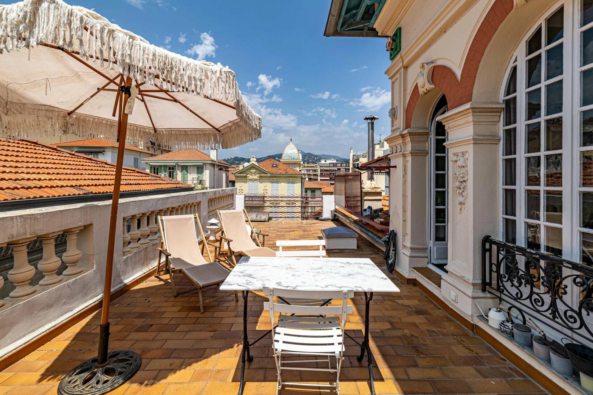 NICE LIBERATION - DUPLEX DERNIER ETAGE