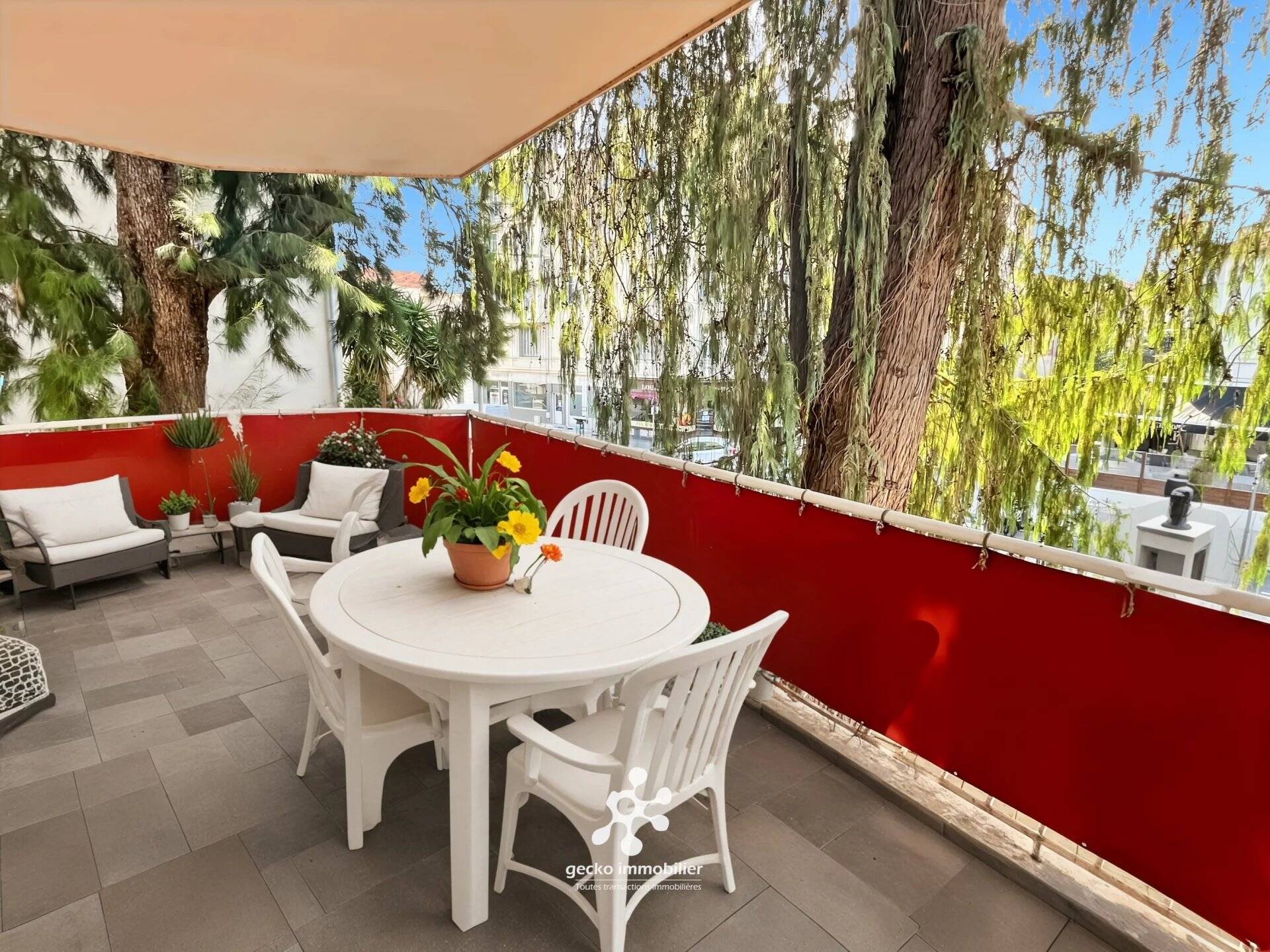 NICE – 2 PIÈCES AVEC TERRASSE – SAINT-MAURICE / LIBÉRATION