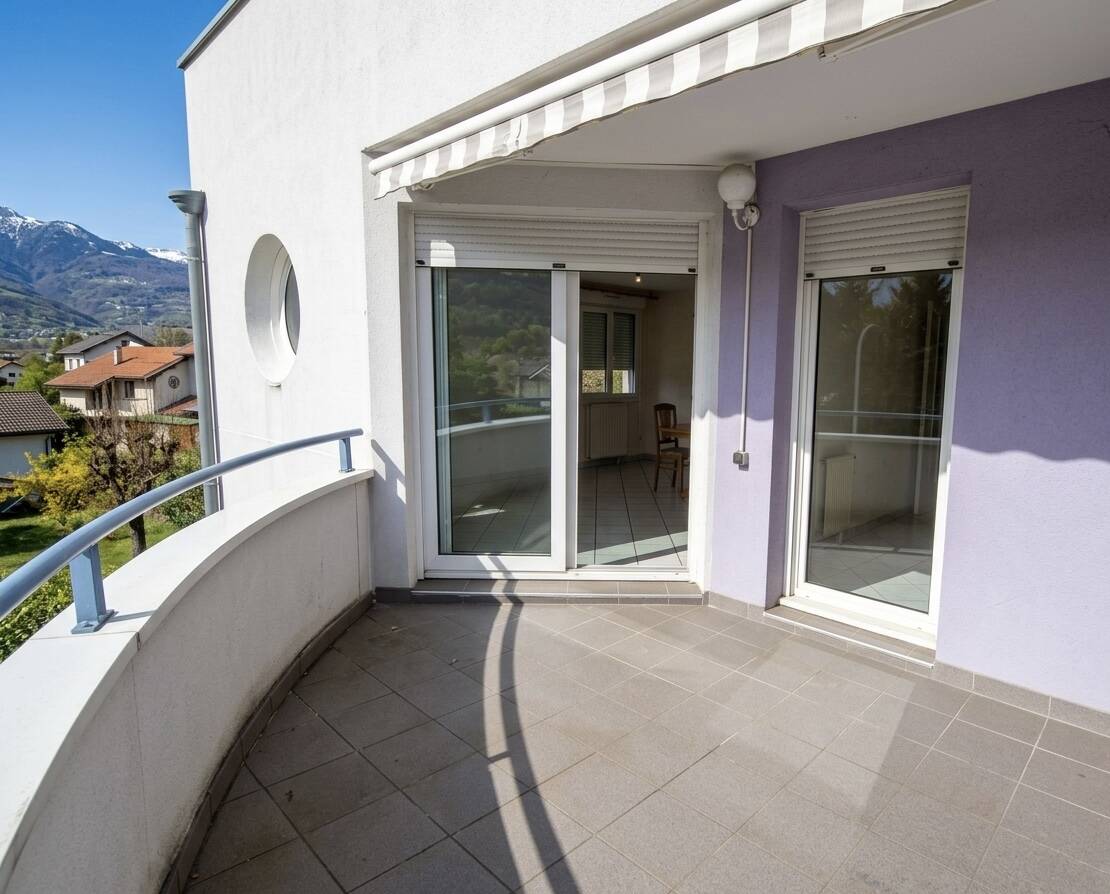 Appartement T3 avec terrasse