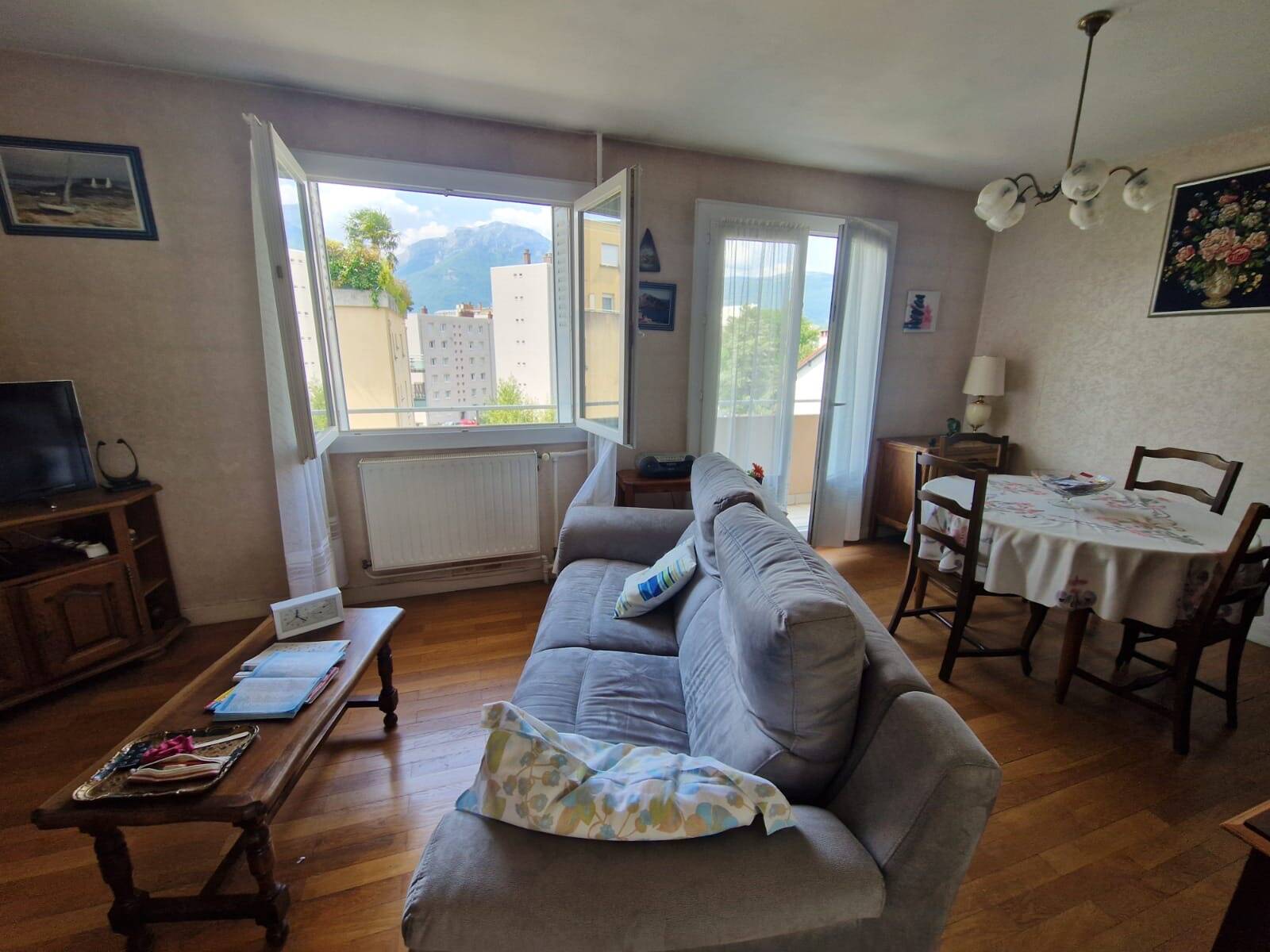 Appartement T3 au 4ème étage avec Ascenseur et Balcon