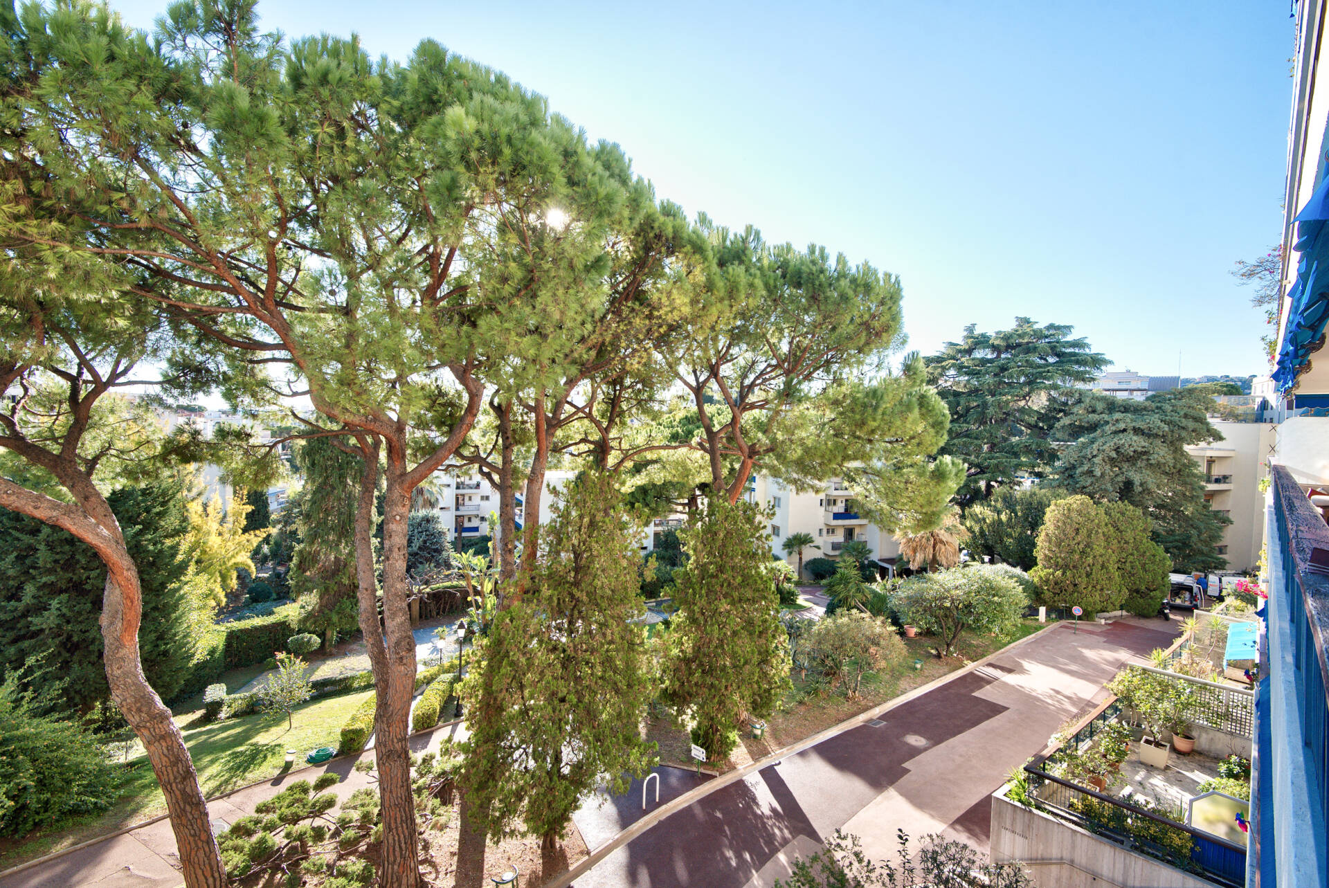 Appartement  - 3 pièces  - 69.7 m² -  399 000 € - À vendre 