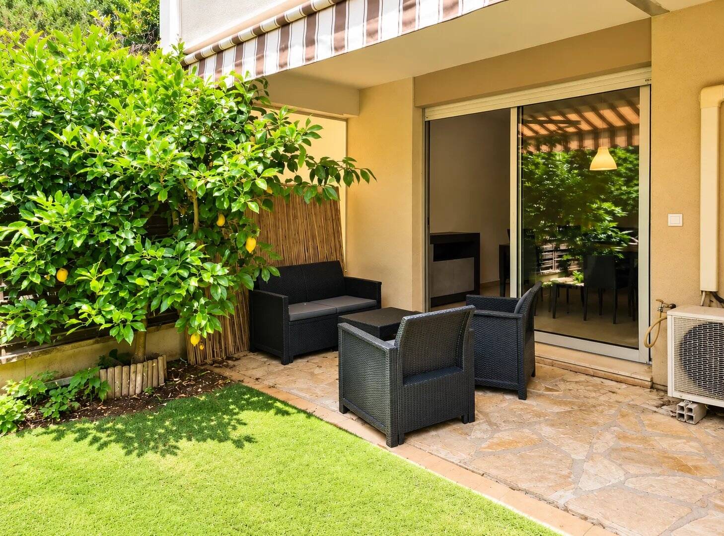 Appartement  - 2 pièces  - 30.0 m² -  225 000 € - À vendre 