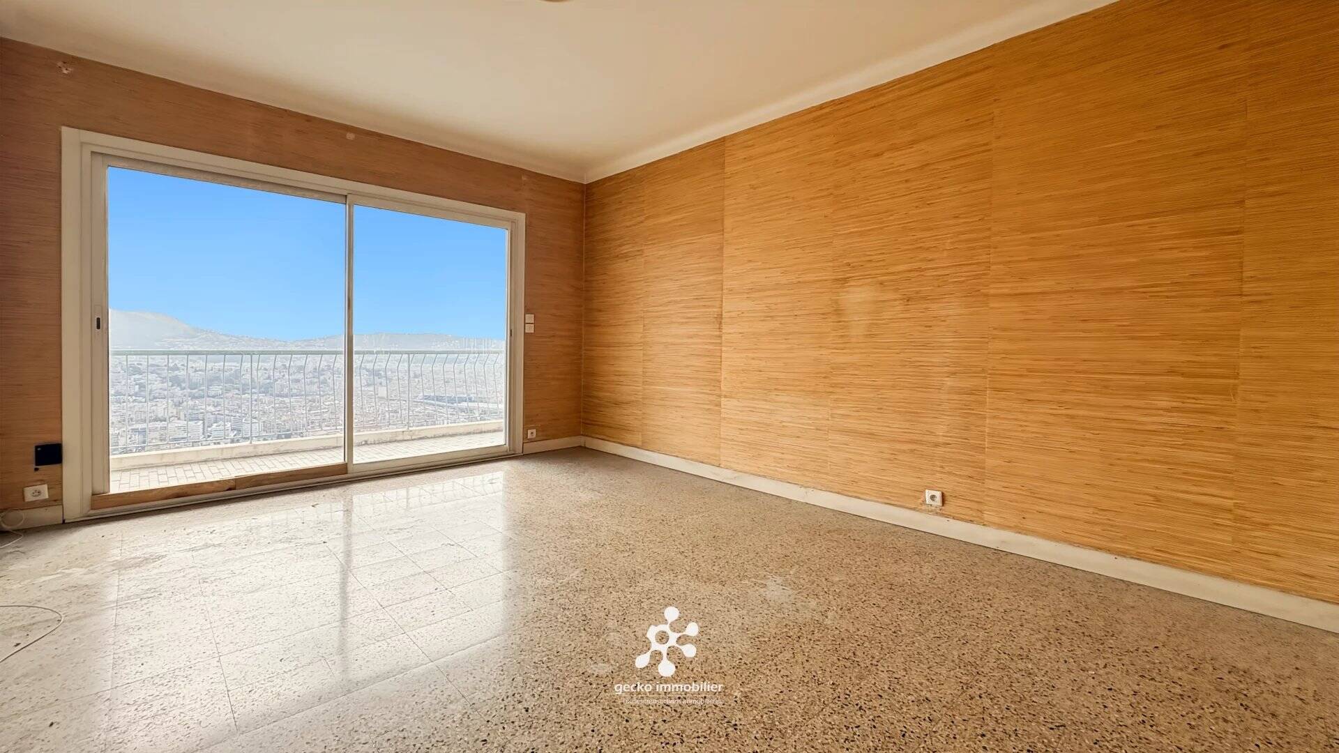 Nice – St Pierre de Féric – 3P – Terrasse 10 m² – Vue panoramique