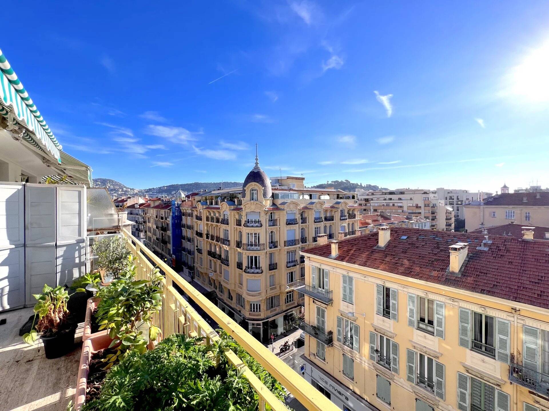 Nice Centre Ville - 2P exposé Sud avec Terrasse 16m²