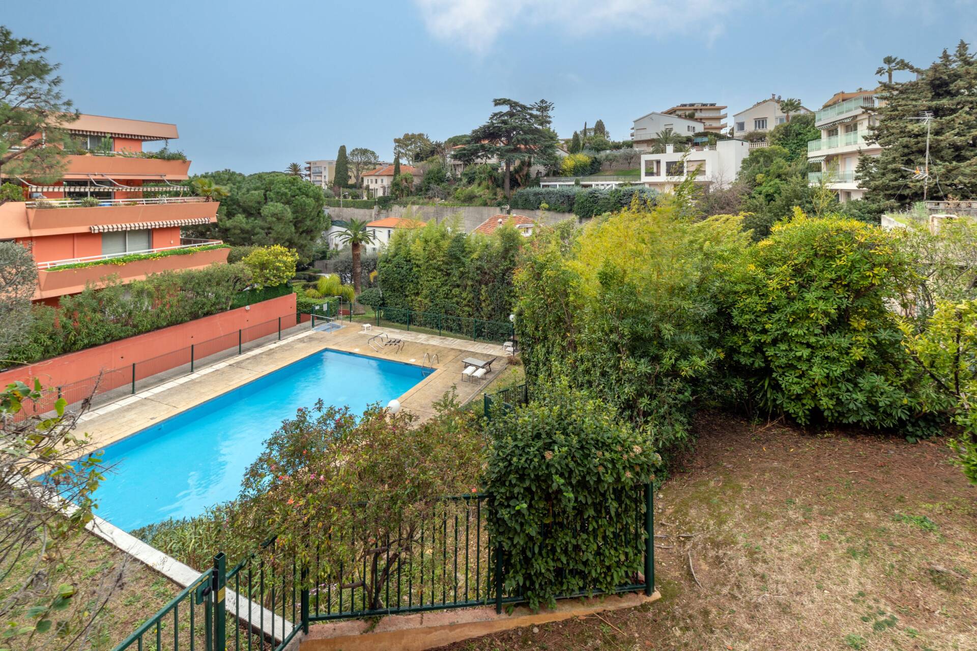 Appartement  - Appartement  - 4 pièces  - 86.22 m² -  449 000 € - À vendre 