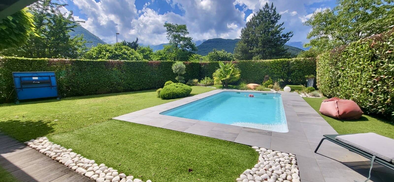 Propriété contemporaine avec belles prestations à 20 min de Grenoble