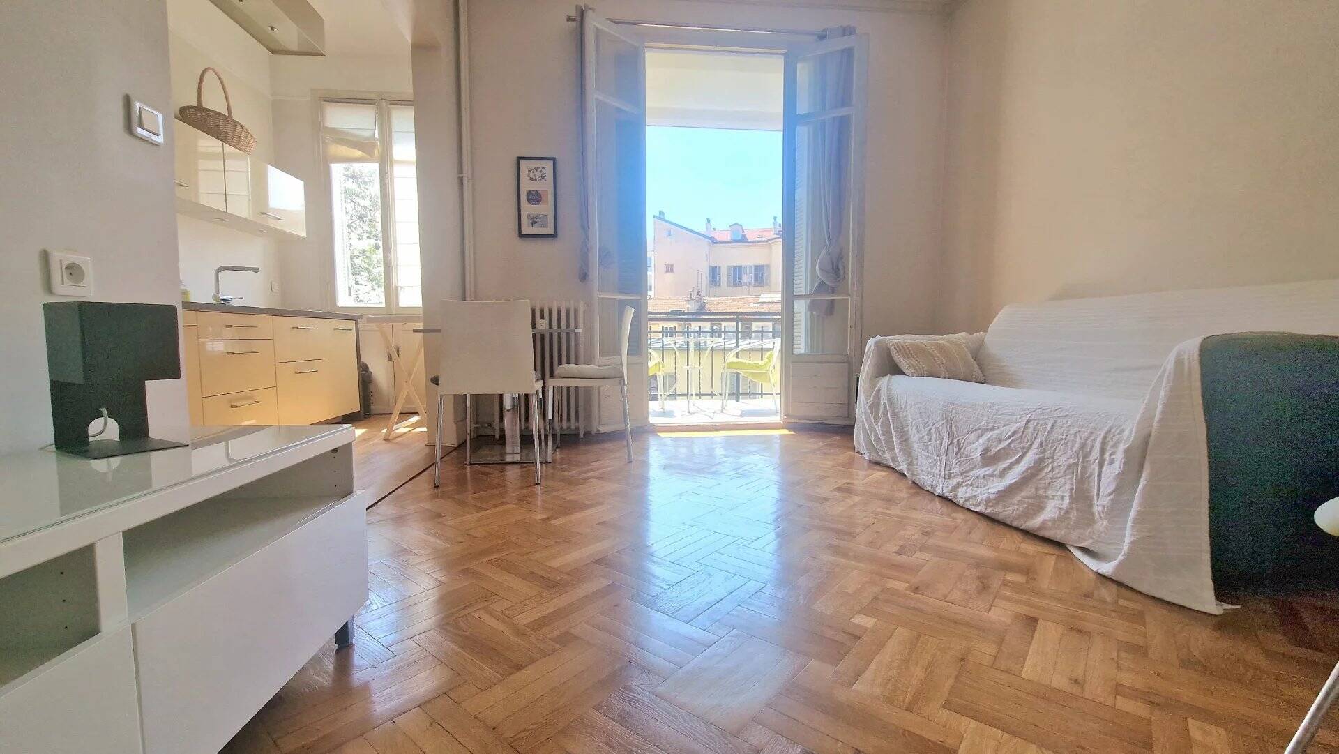 Appartement  - Studio  - 39.06 m² -  298 000 € - À vendre 