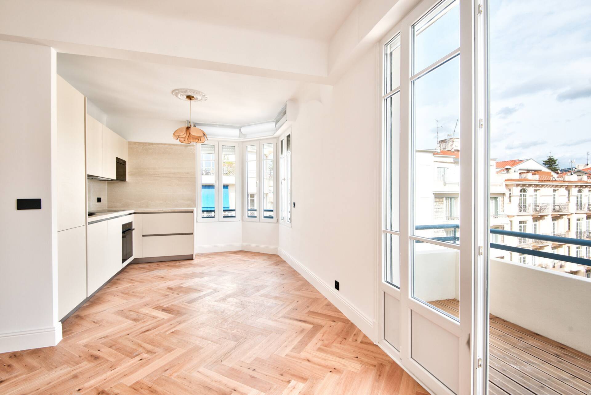 Appartement  - 3 pièces  - 56.19 m2 -  599 000 € - À vendre 