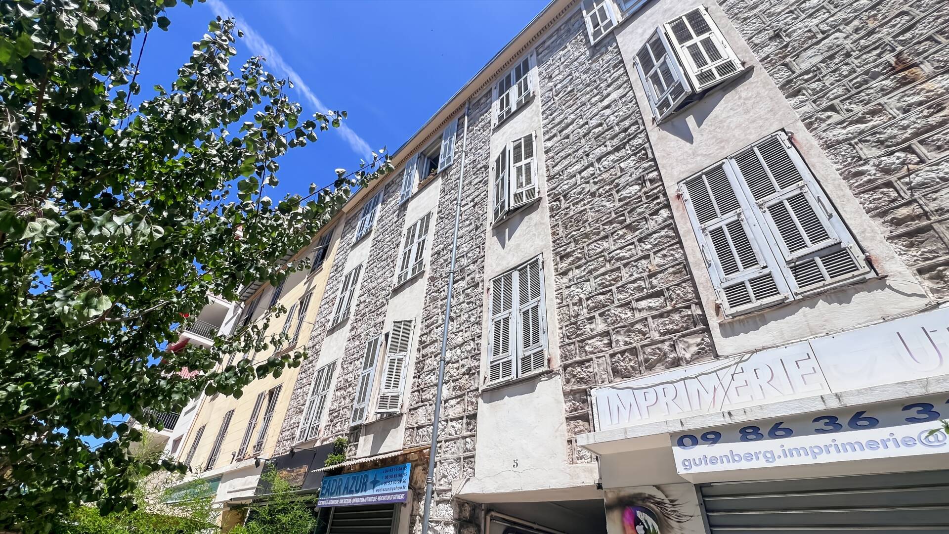 Appartement  - Studio  - 16.09 m² -  159 000 € - À vendre 