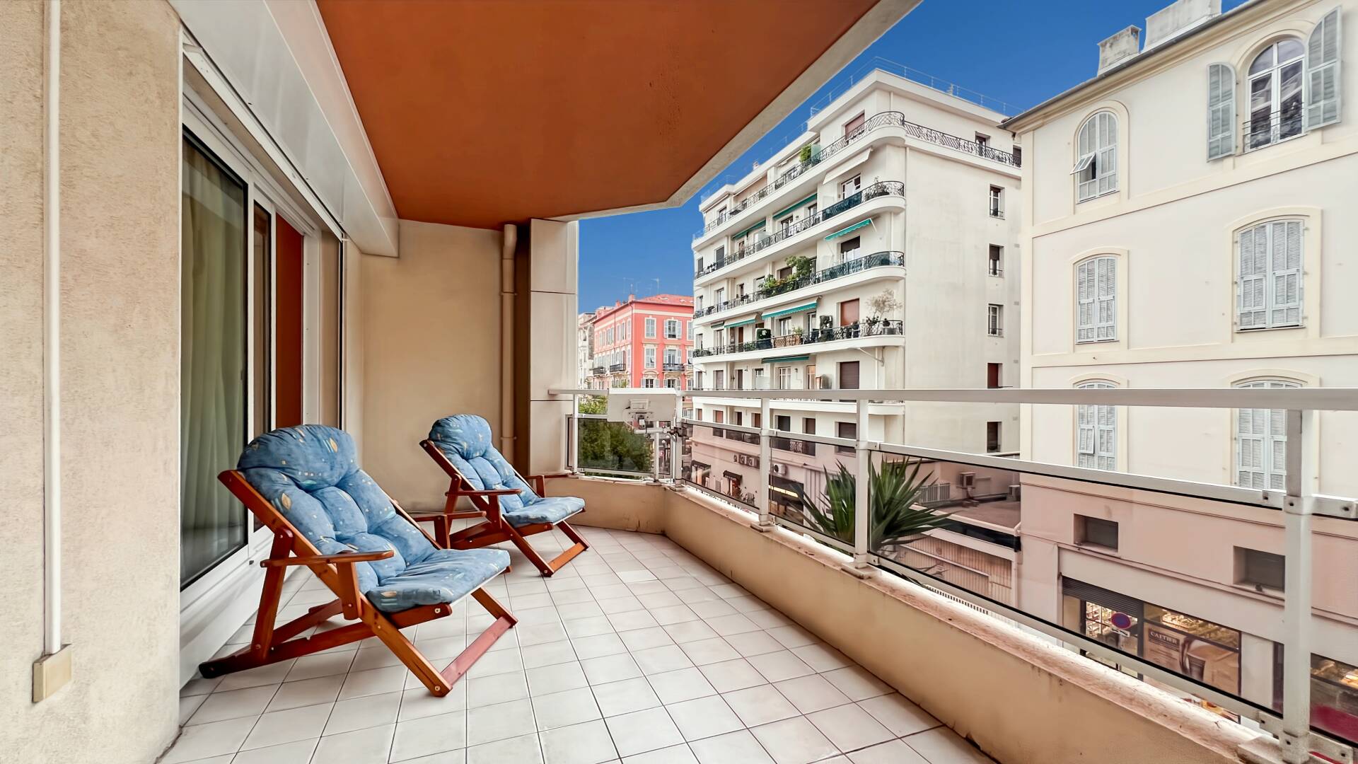 Appartement  - 2 pièces  - 47.0 m2 -  420 000 € - À vendre 