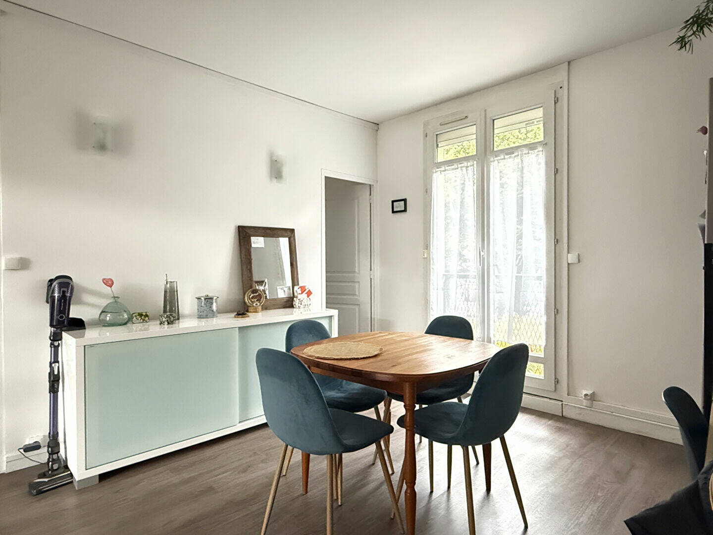 Appartement centre ville au 1er étage avec garage