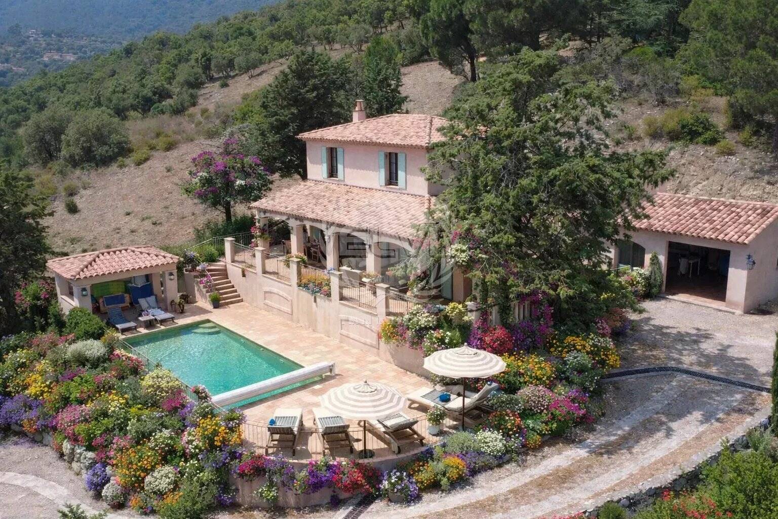 Villa à le Plan de la Tour