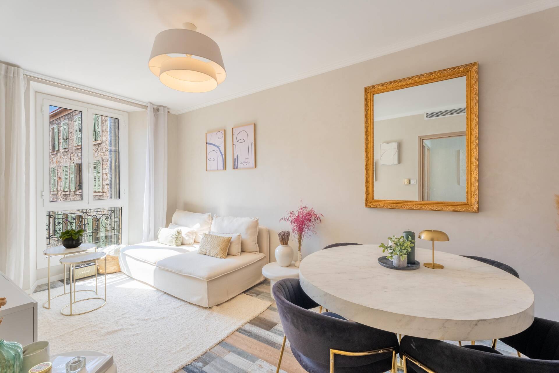 Appartement  - 3 pièces  - 58.51 m² -  420 000 € - À vendre 