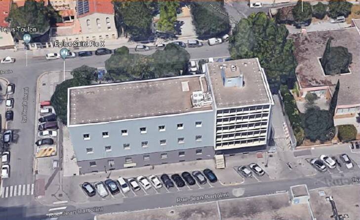Immeuble de bureaux 1500 m2 - 22 parkings