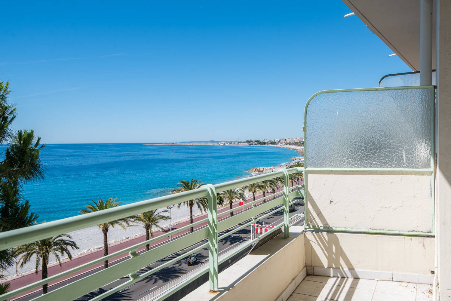 Appartement  - 4 pièces  - 122.0 m² -  990 000 € - À vendre 