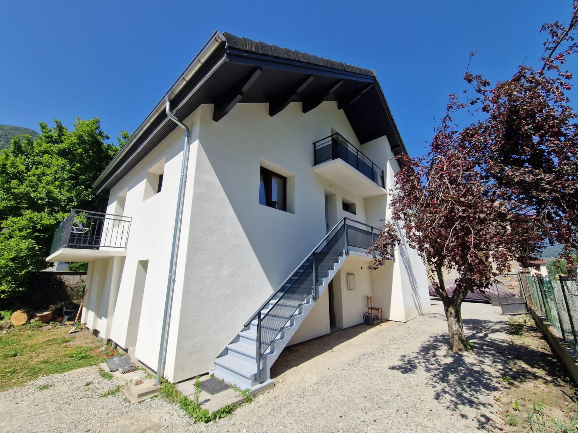 vente globale maison grange et projet validé de 2 maisons de 108 m²