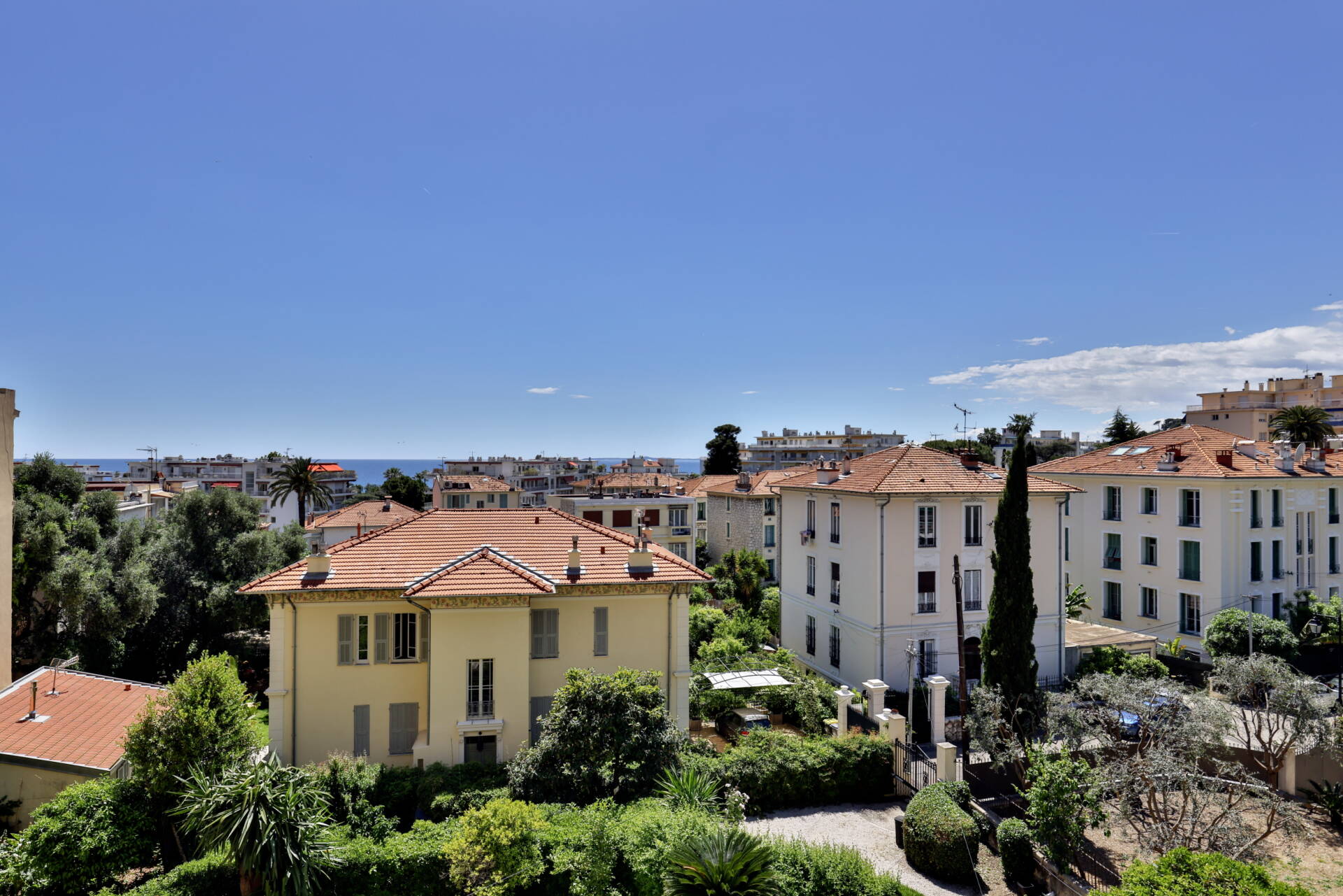 Appartement  - 3 pièces  - 135.02 m² -  1 200 000 € - À vendre 