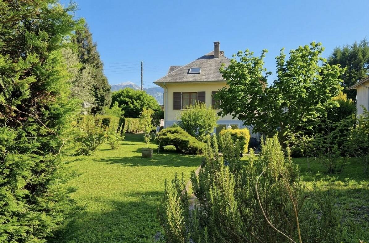 maison bien située au cœur de la Ravoire