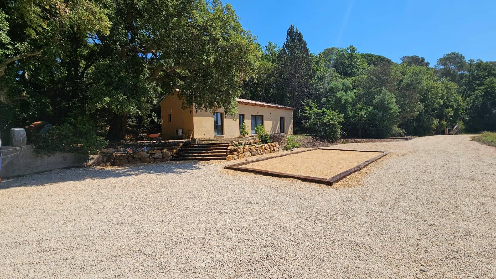 Achat maison en campagne à Roquebrune sur argens