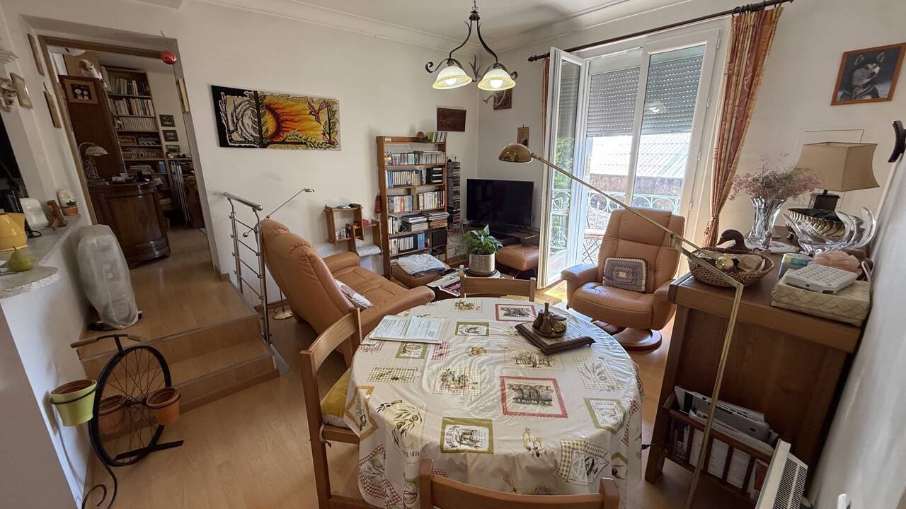 Viager Occupé – Appartement F3 53m² Saint-Raphaël Centre – 5 min à pied Plage & Gare TGV | Bouquet 58 400€