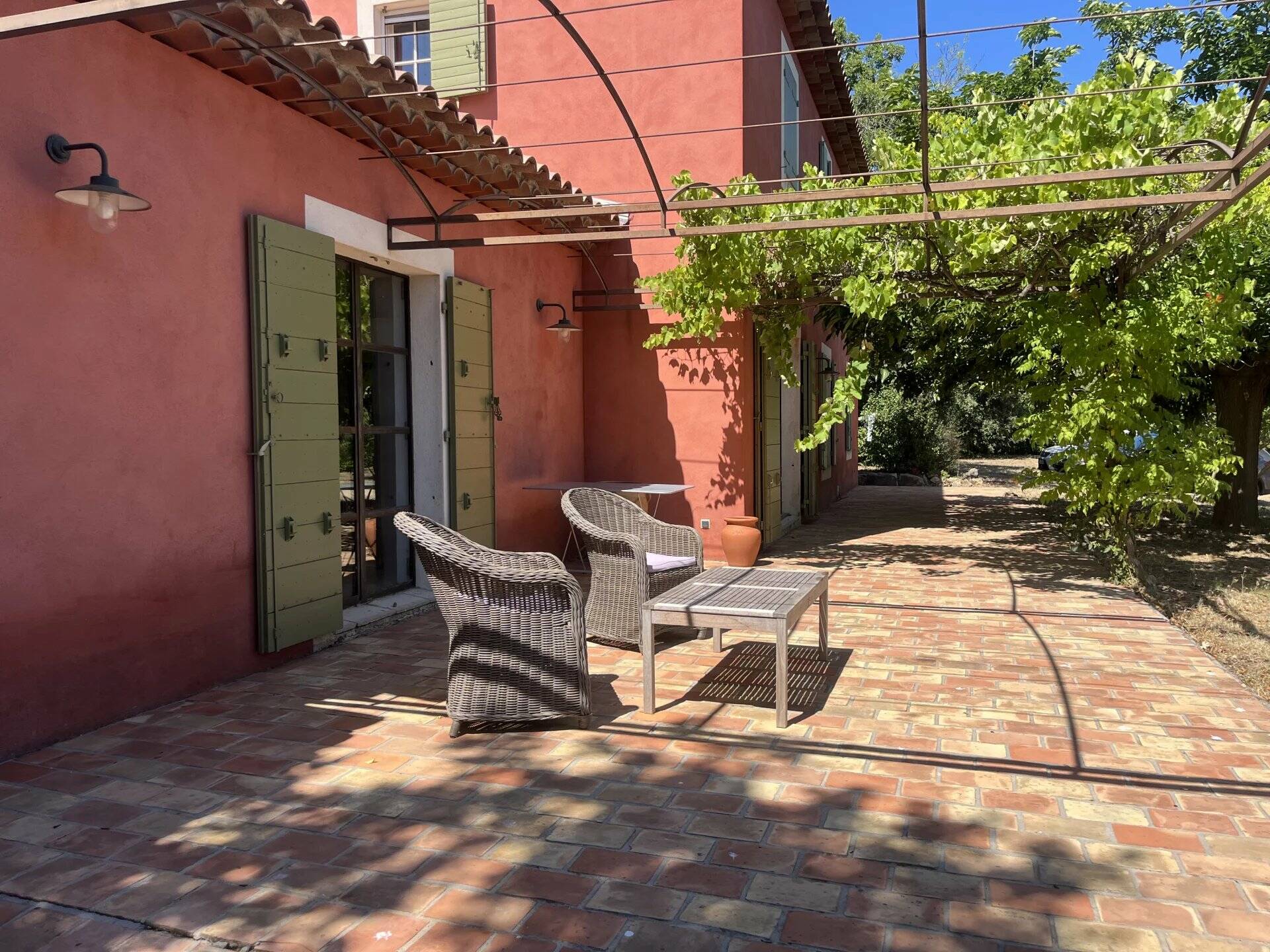 MAISON COTIGNAC T6 EVASION PROVENCALE SUR 6270M²