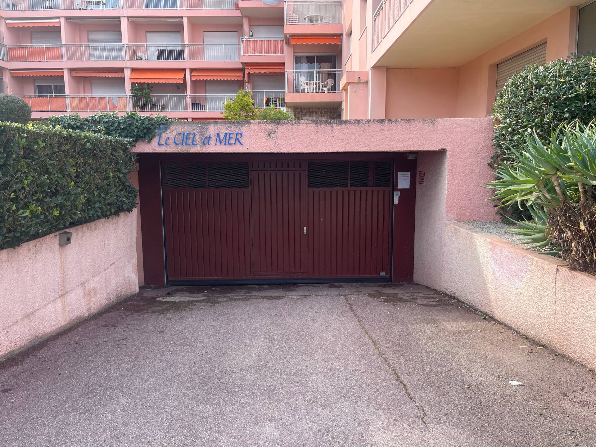 Garage À Louer