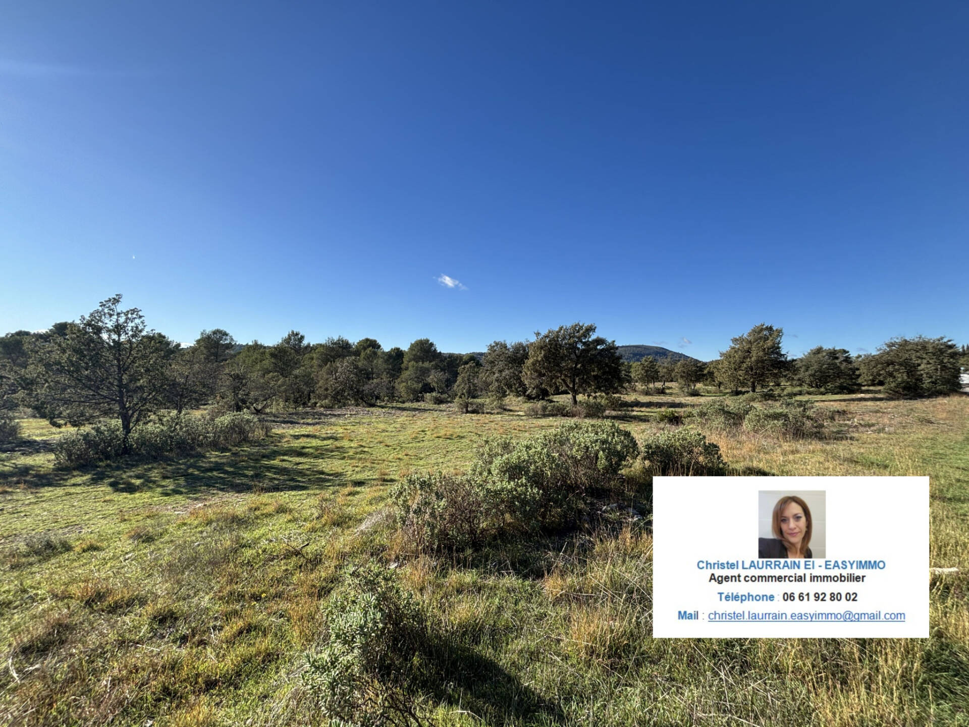 Terrain à Fox-Amphoux