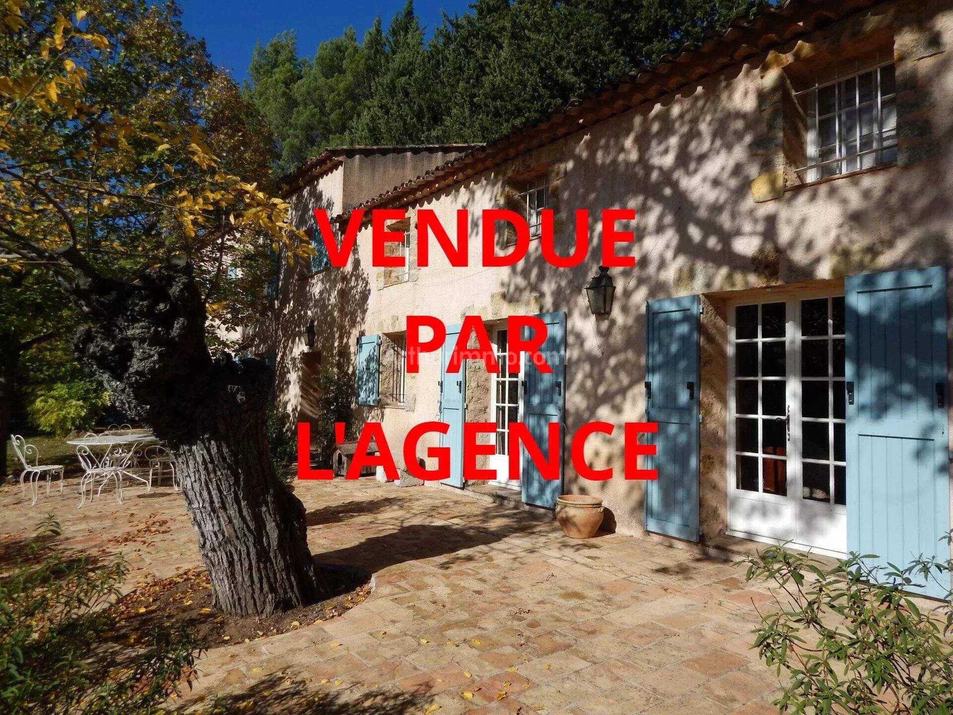 PROPRIETE VILLECROZE