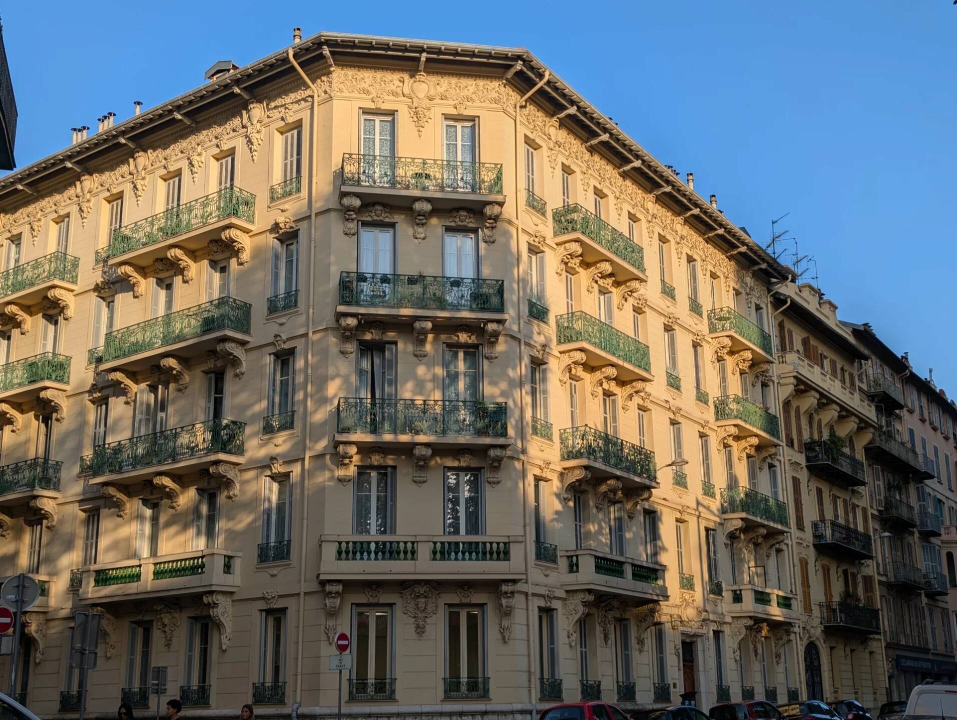 NICE CENTRE-VILLE – BOURGEOIS 4 pièces 134m2