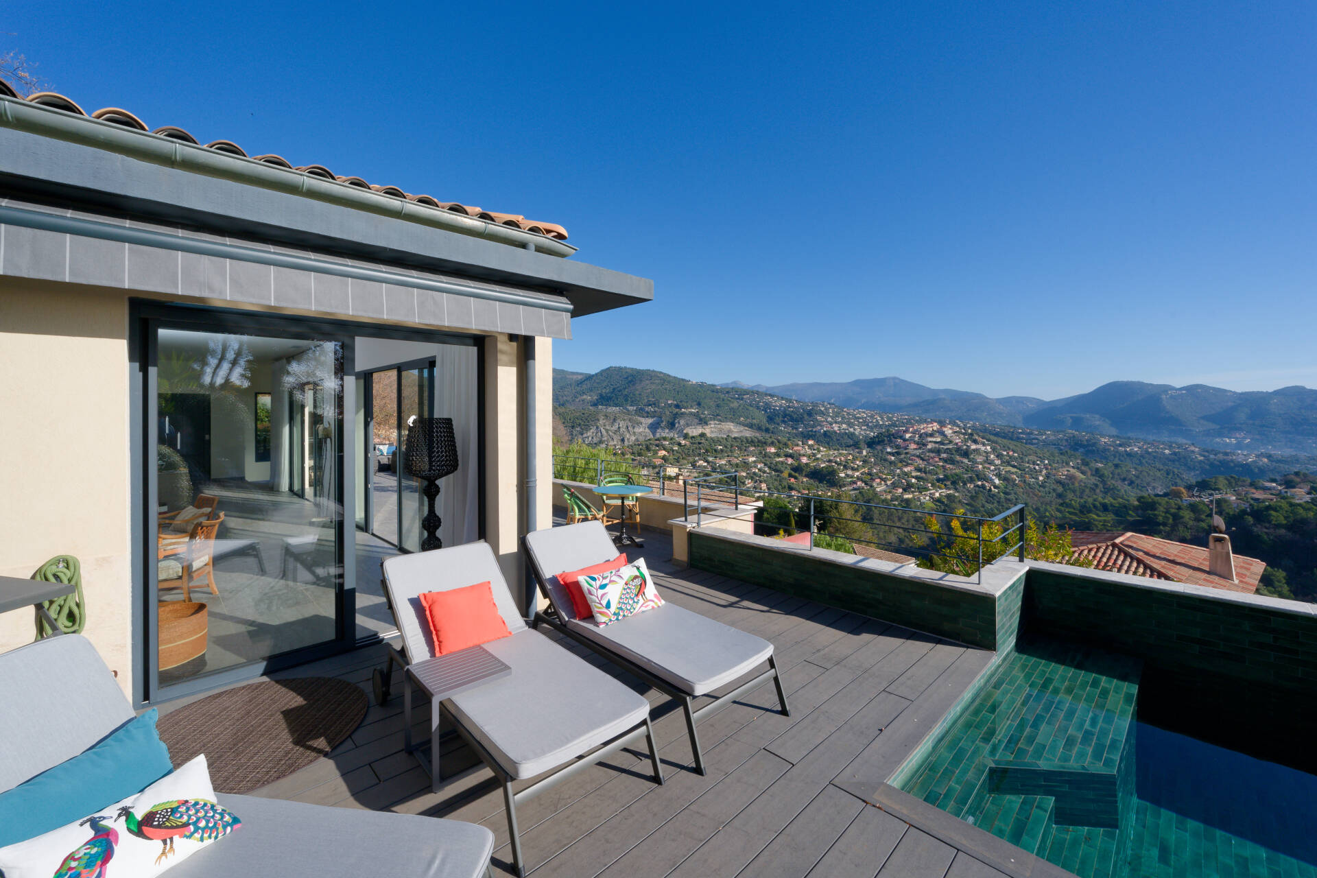 Maison  - Maison individuelle  - 5 pièces  - 191.87 m² -  1 890 000 € - À vendre 