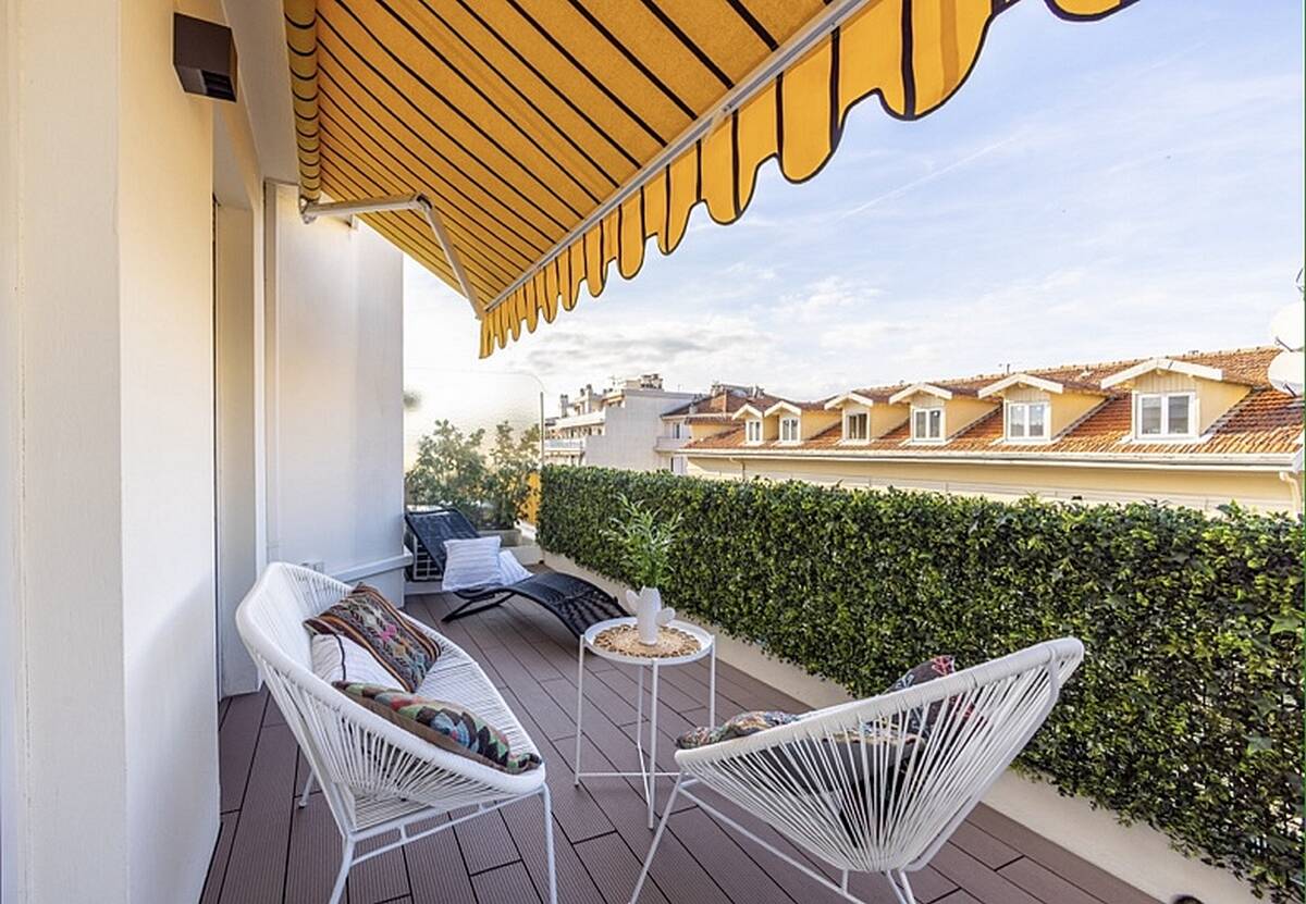 Appartement  - 2 pièces  - 40.61 m2 -  595 000 € - À vendre 