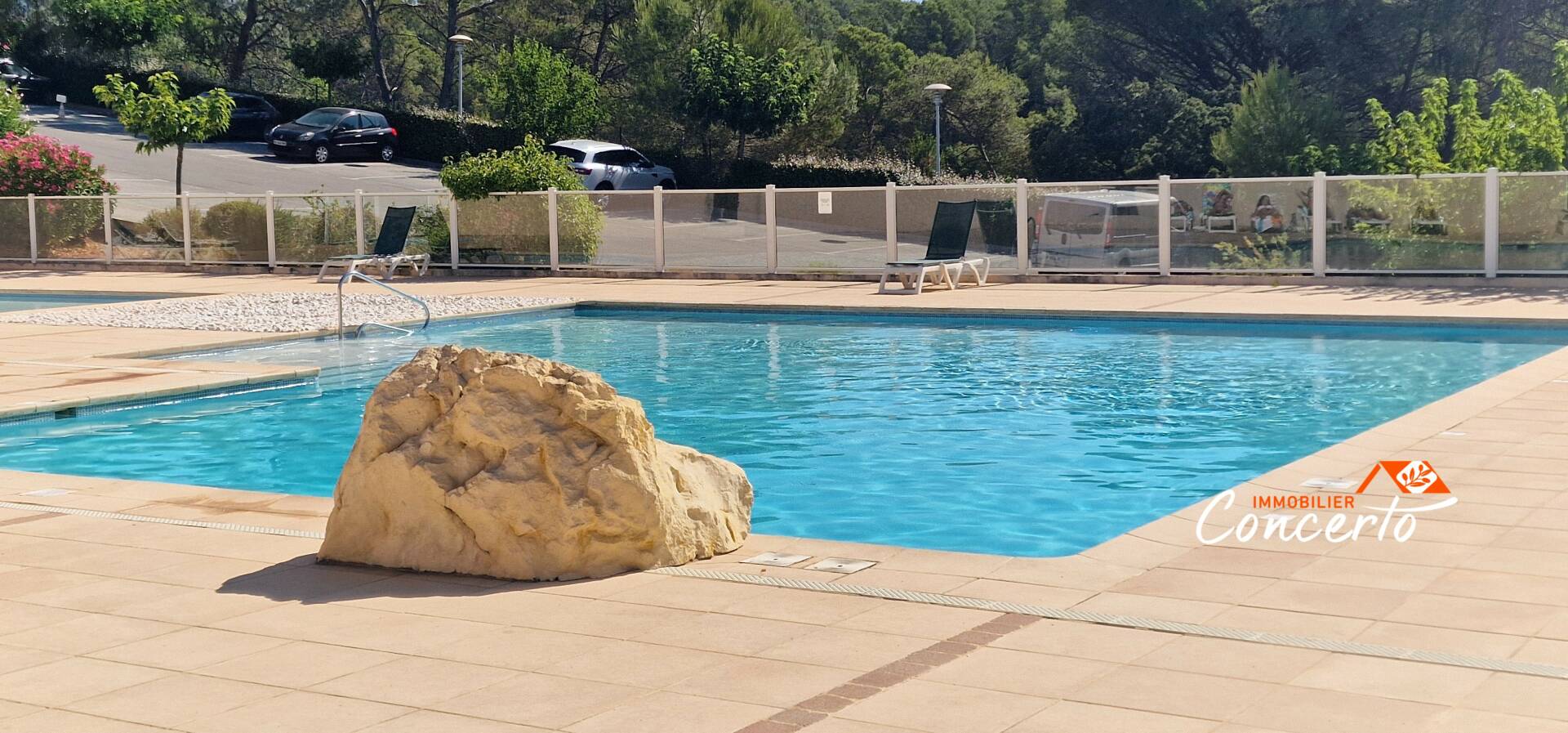 Achat T2 avec terrasse et parking à Roquebrune sur argens