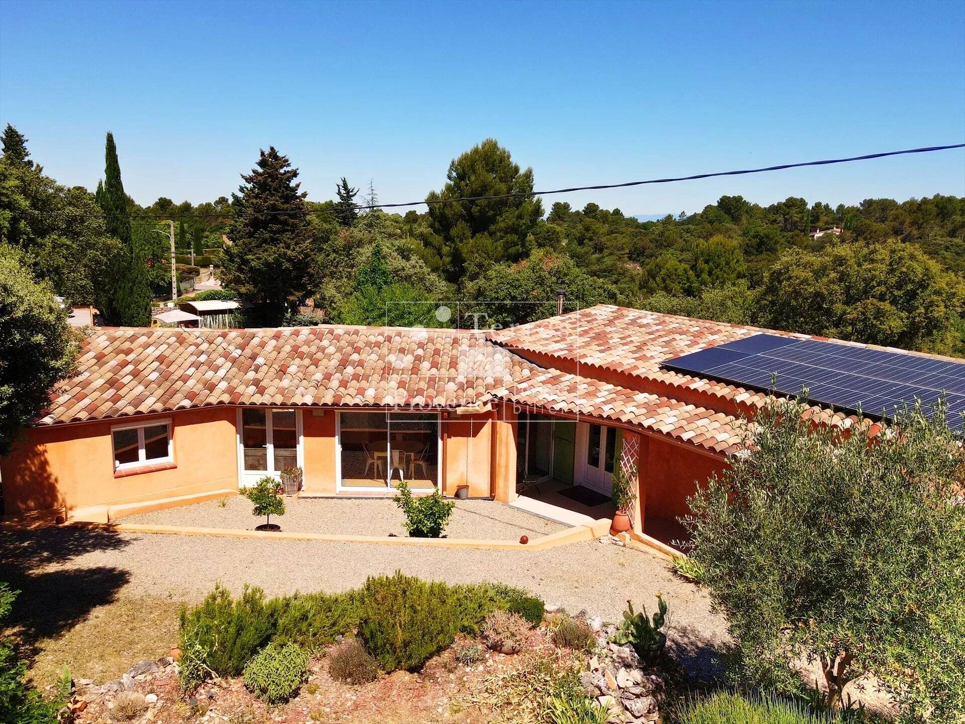 Coup de cœur à Moissac-Bellevue – Maison familiale 4 chambres, piscine et nature