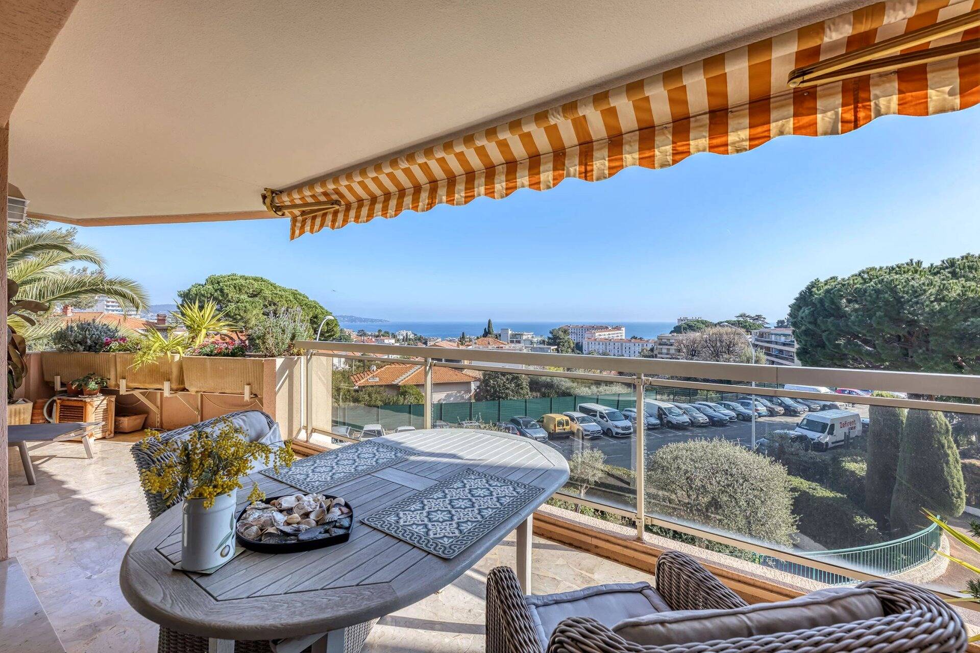 Appartement  - 3 pièces  - 90.11 m² -  569 000 € - À vendre 