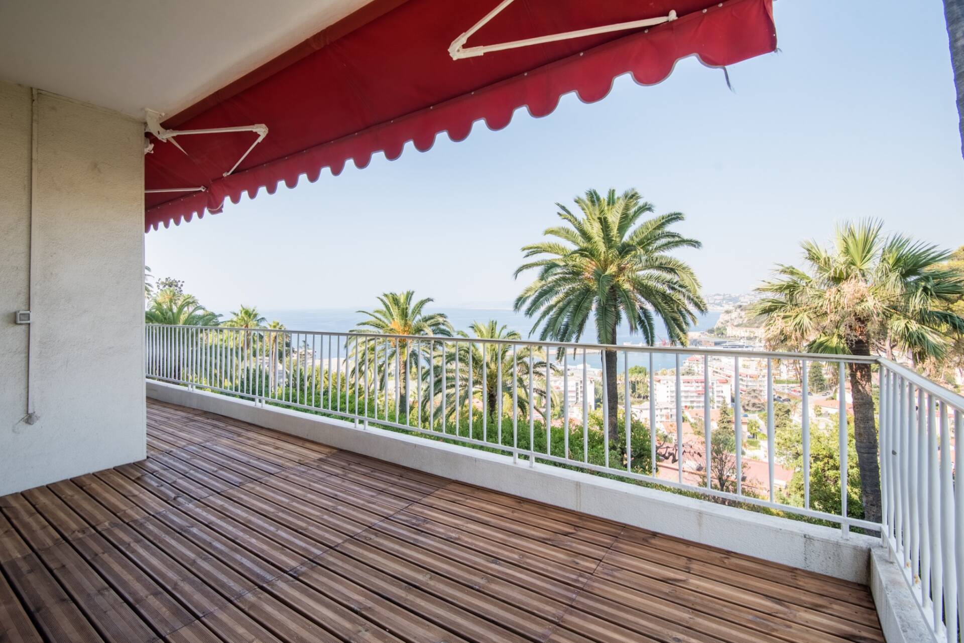 Appartement  - 3 pièces  - 101.04 m² -  1 690 000 € - À vendre 